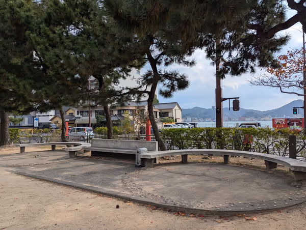 Photo of Akama Shrine Akama Park | Rest Spot 4