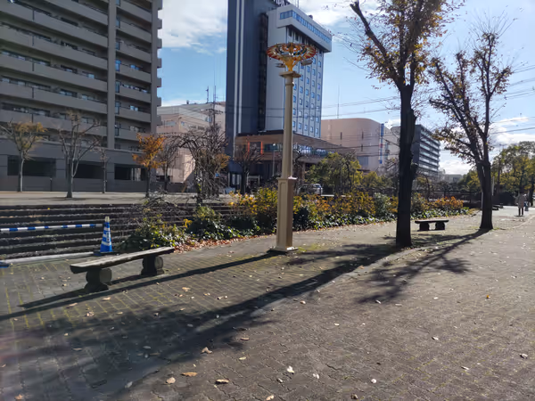 Photo of Tottori Station | JR Tottori Station | (South Exit) Near Toei Building along the Yamashira River | Rest Spot 1