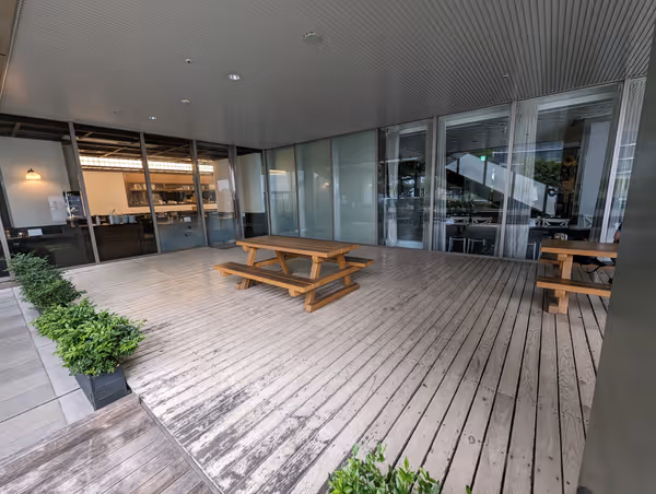 Photo of Osaka Station | North Gate Building 10F: Rest Spot in the Garden of Tranquility 5