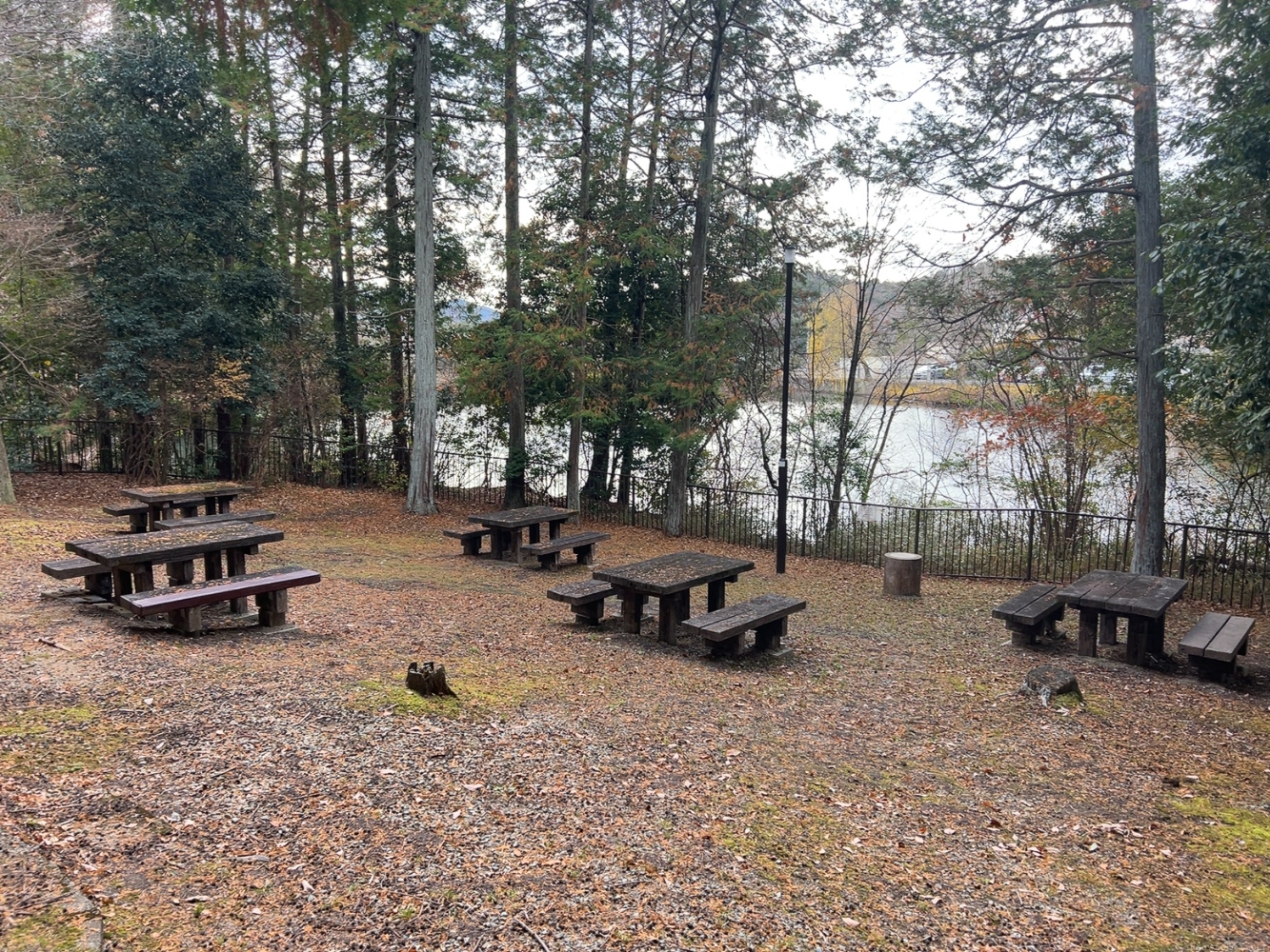 Photo of Nissei-Chuo Station | Uguisu Pond Park | Rest Spot 1
