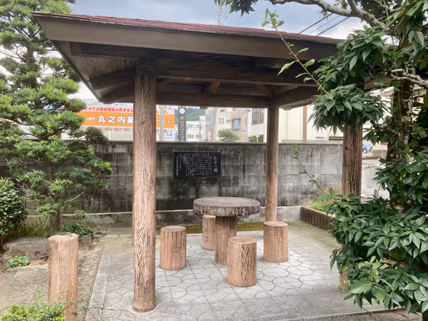 労働会館前交差点 宇和島自動車創業の地の写真1