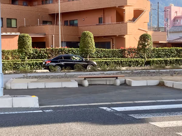 Photo of Uwajima Station | Under the elevated section of the Matsuyama Expressway | Rest Spot 2
