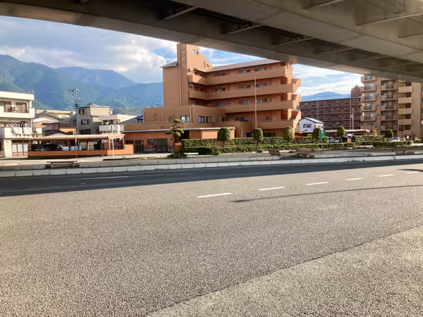 Photo of Uwajima Station | Under the elevated section of the Matsuyama Expressway | Rest Spot 3