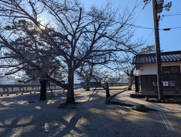 Photo of Matsue Shinji-ko Onsen Station | Matsue Castle Ninomaru Ruins | Rest Spot 1