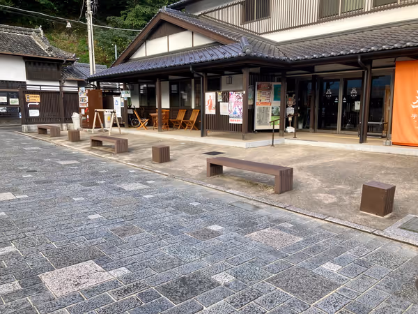 Photo of Uwajima Station | Uwajima City Tourist Information Center, in front of Shiroshita | Rest Spot 4