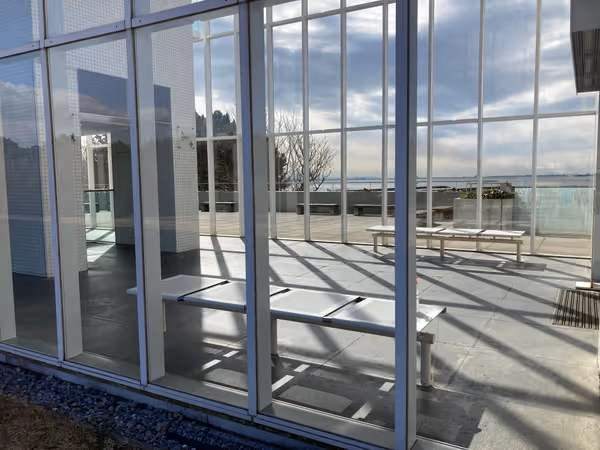 展望レストハウス クリスタルビュー1階出口側の写真2