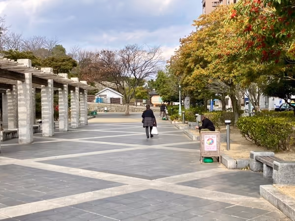 Photo of Fukuyama Station | Fukuyama Station | North Exit Plaza Sidewalk | Rest Spot 1