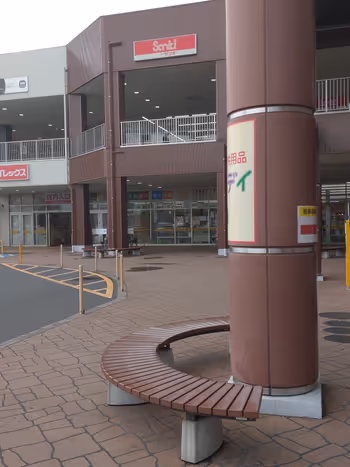 Photo of Arakawa Hachiman Station | Across Plaza Yojiro 1F | Rest Spot 1