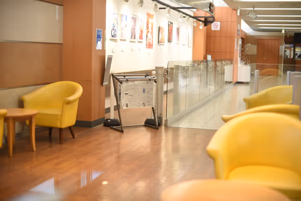 Photo of Kadoma-shi Station | Rest Spot Inside the Ticket Gate Area at Osaka Monorail Kadoma-shi Station | Rest Spot 6