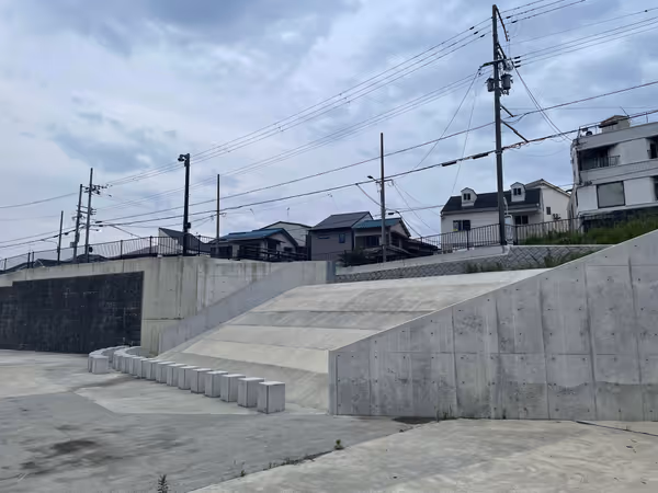 Photo of JR Fujimori Station | Nanase River Flood Control Reservoir Plaza | Rest Spot 5