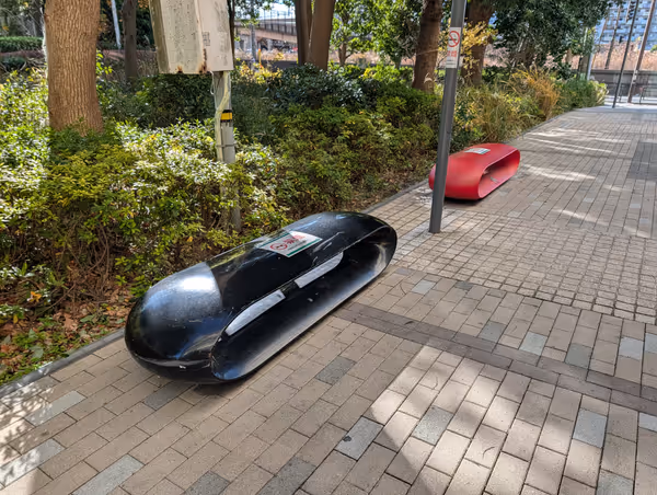 Photo of Shin-Kawasaki Station | Twin Tower Square Front, Track Side 5