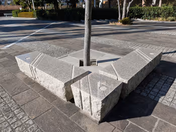 Photo of Shin-Kawasaki Station | Twin Tower Square Front, Track Side 4