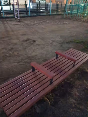 Photo of Police Station | Front Station | Matsukita Park | 3-person bench, one unit 1