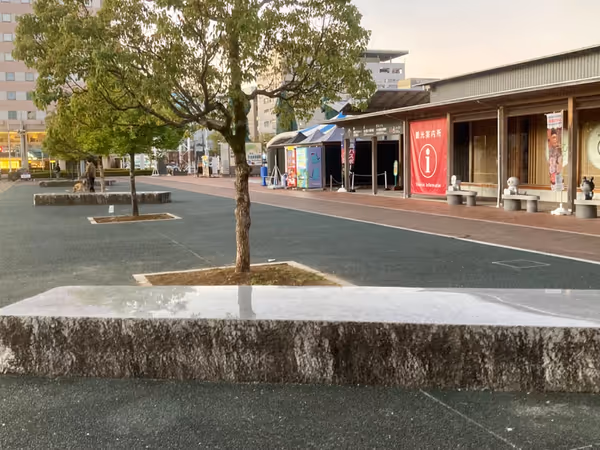 南口側 土佐三志士像周辺の写真3