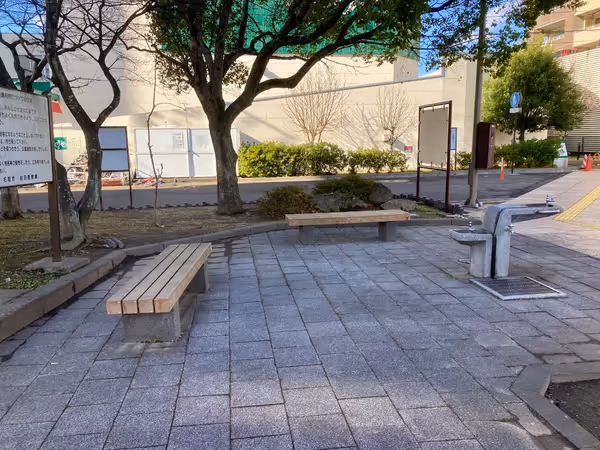 名取駅西口広場公園の写真2