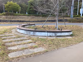 国際センター駅前広場の写真2