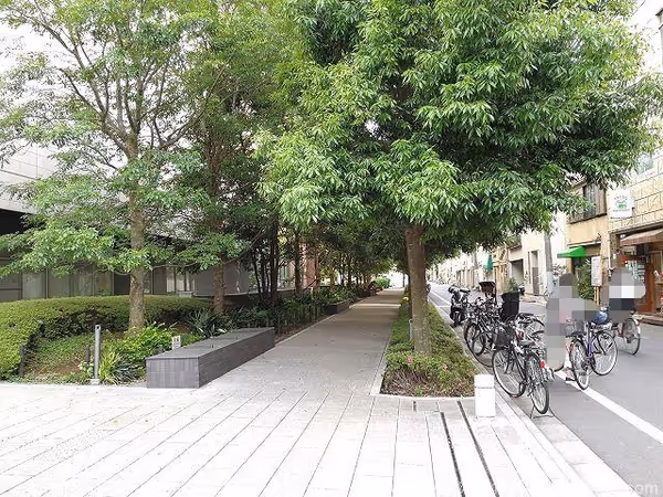浅草タワー公開空地の写真1