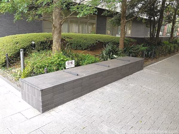 浅草タワー公開空地の写真3