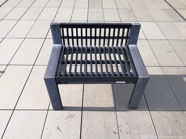 秋葉原UDX 2F JR側デッキの写真6